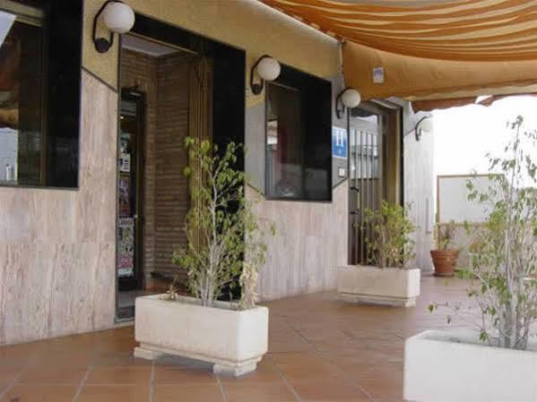 Hotel La Parra Куевас дел Алмансора Екстериор снимка